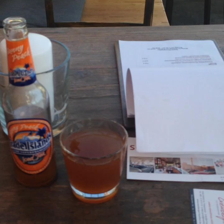 Die Werkskantine - Die Sommer Terasse - German Near Me - Frankfurt, HE