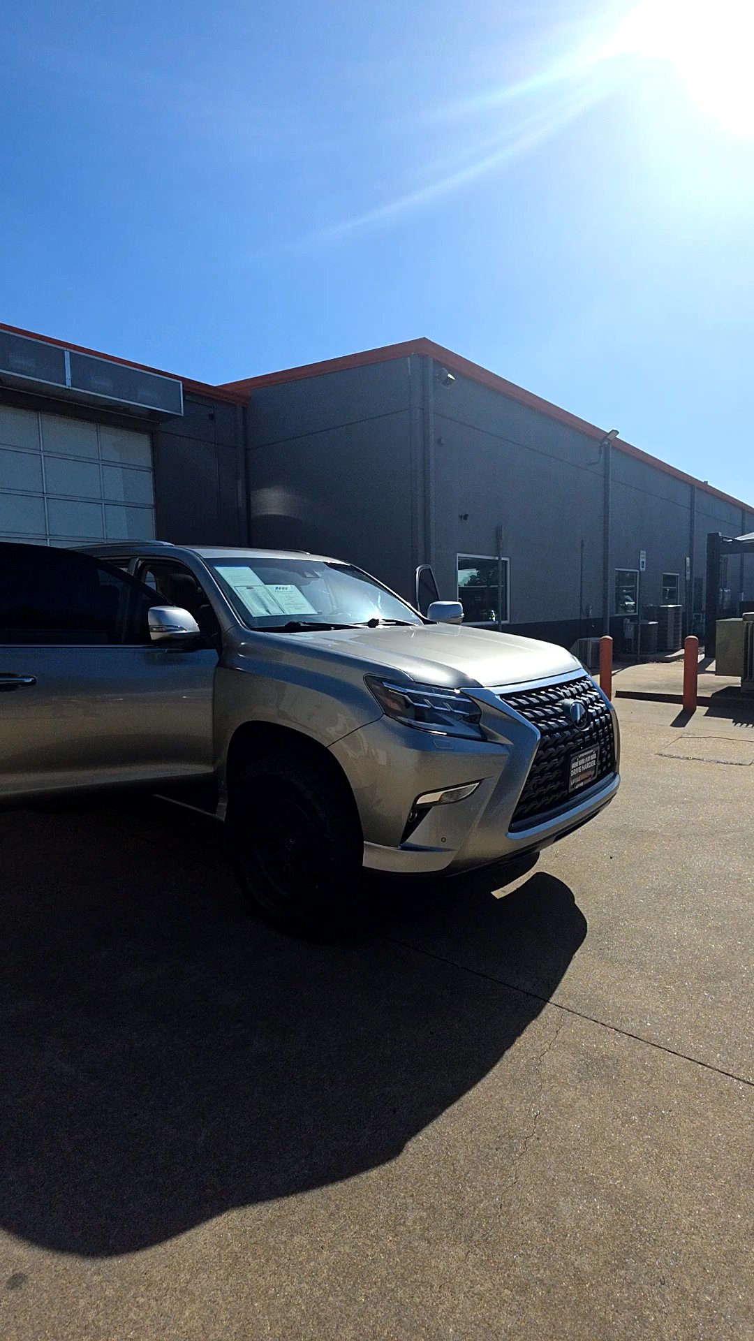 Lifted Trucks - #TX11006 - 2023 Lexus GX 460 Base
