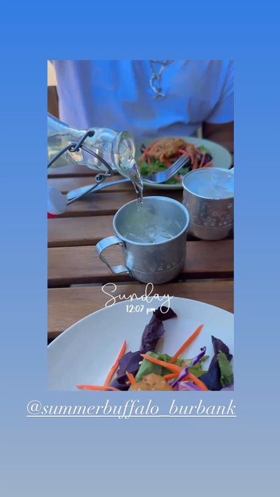 Summer Buffalo - Yessssss - Thai Near Me - Burbank, California