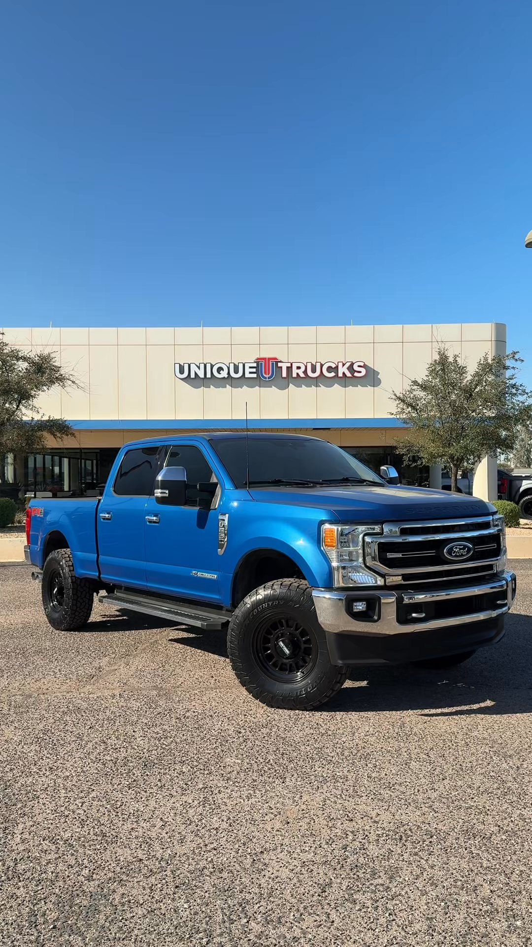 Unique Trucks - #D29869 - 2022 Ford F-250 Super Duty Lariat