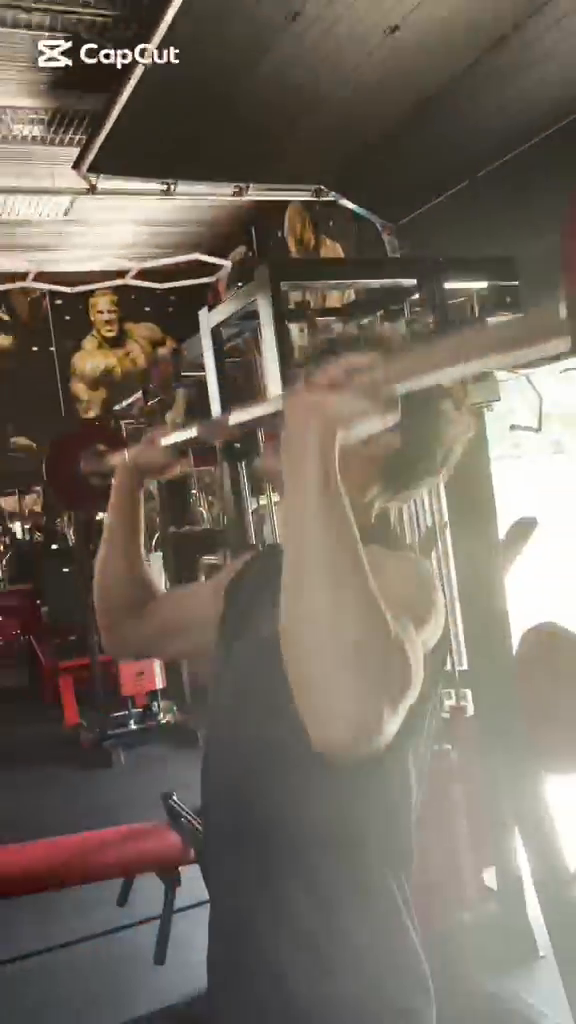 Mathias Zboril - Hard Work Everyday - Thank´s Vagabund Gym