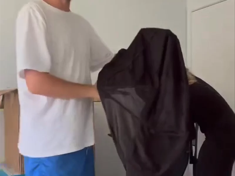 Unboxing our Edwards & Co Pram