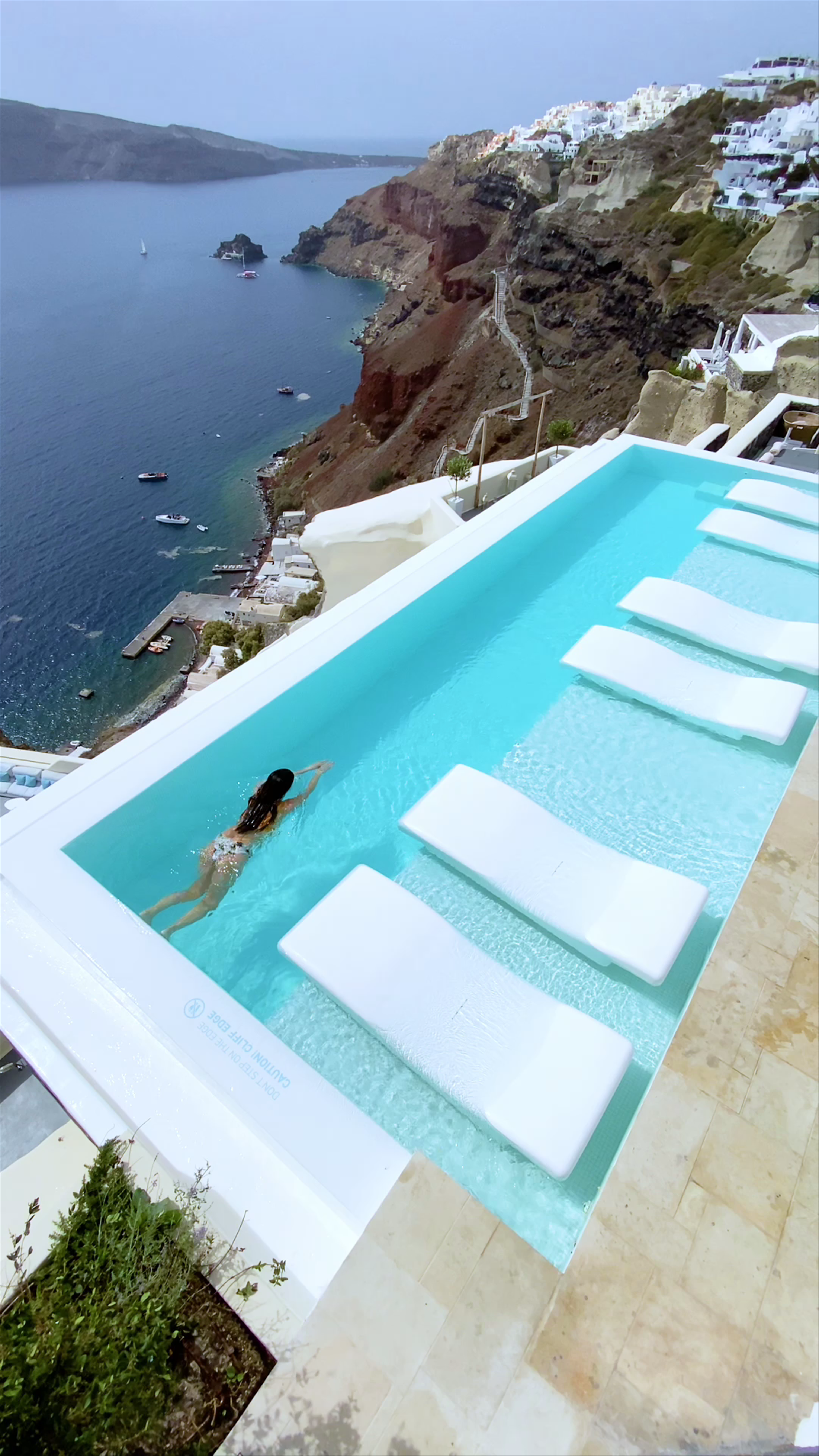 Canaves Oia Suites Infinity Pool with Stunning Caldera View, Oia, Greece