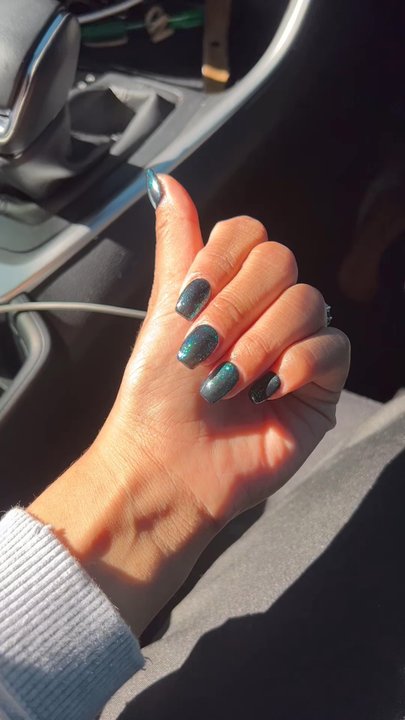 Nail Tech - Video of the green set - Nail Salons Near Me - Imperial Beach, California