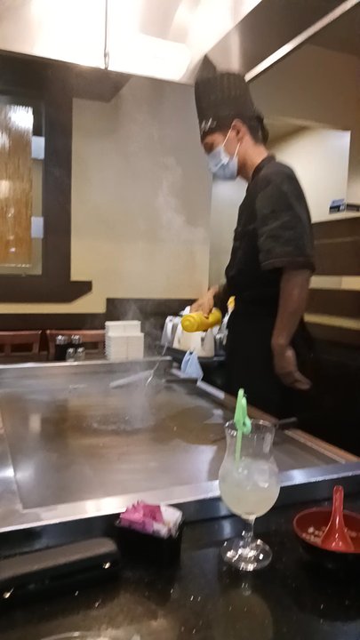 Fujiyama - Chef prepares dinner - Sushi Bars Near Me - Brooksville, Florida