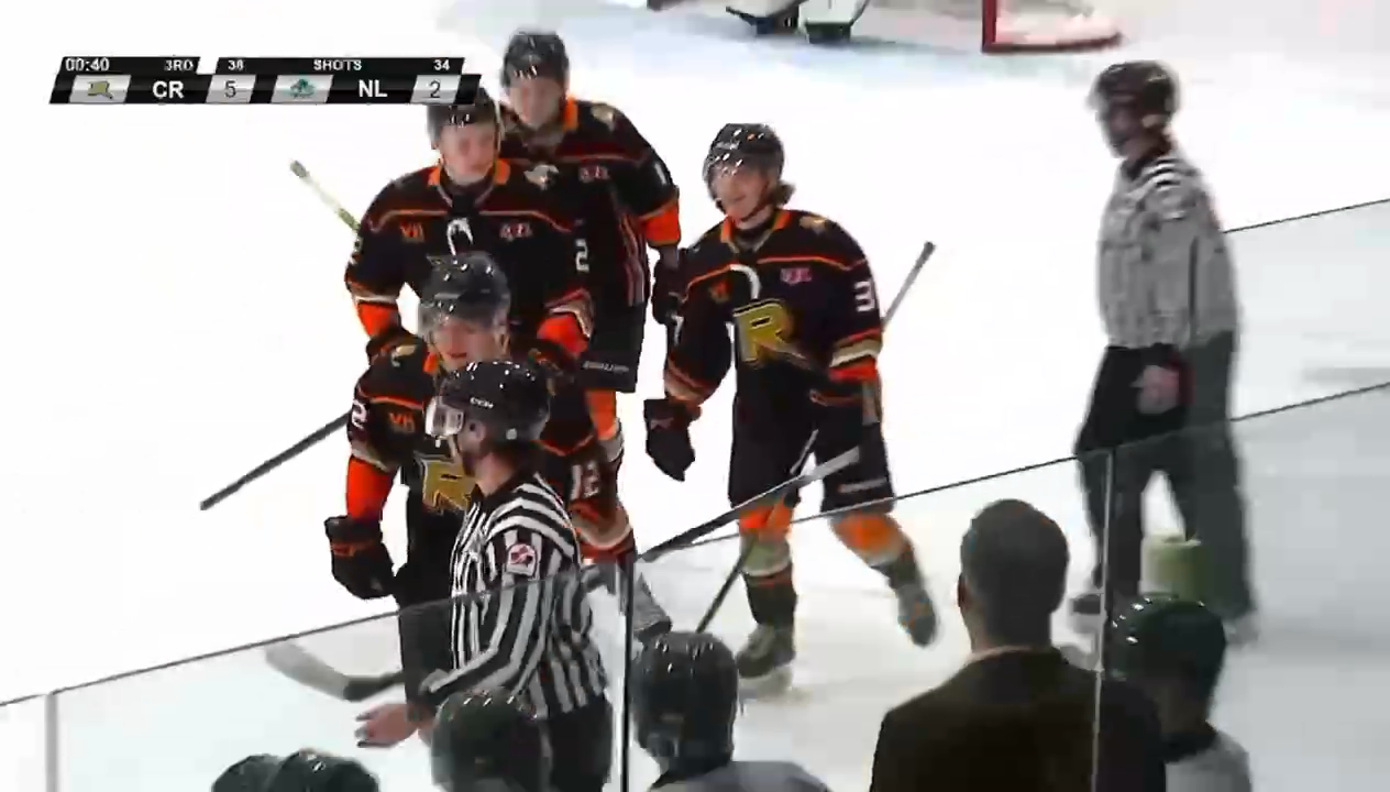 Joshua Gamble Shines with 2 Assists in 3-Point Performance