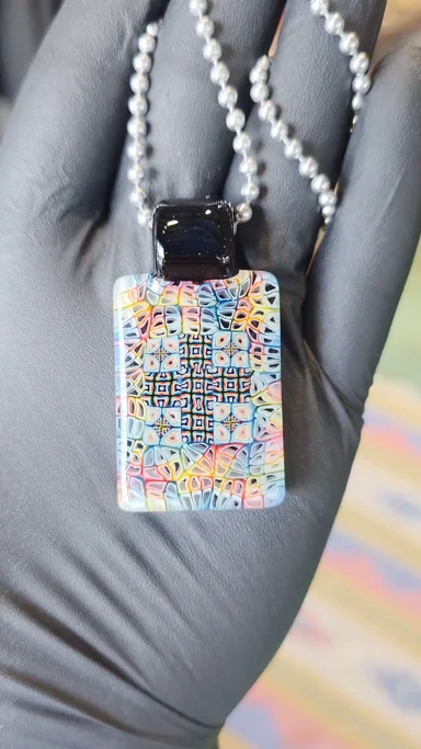 Preview pic of Chip Stack Pendy