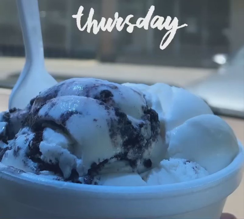 Manning Farm Dairy - Cookies and cream - Ice Cream & Frozen Yogurt Near Me - Scranton, Pennsylvania
