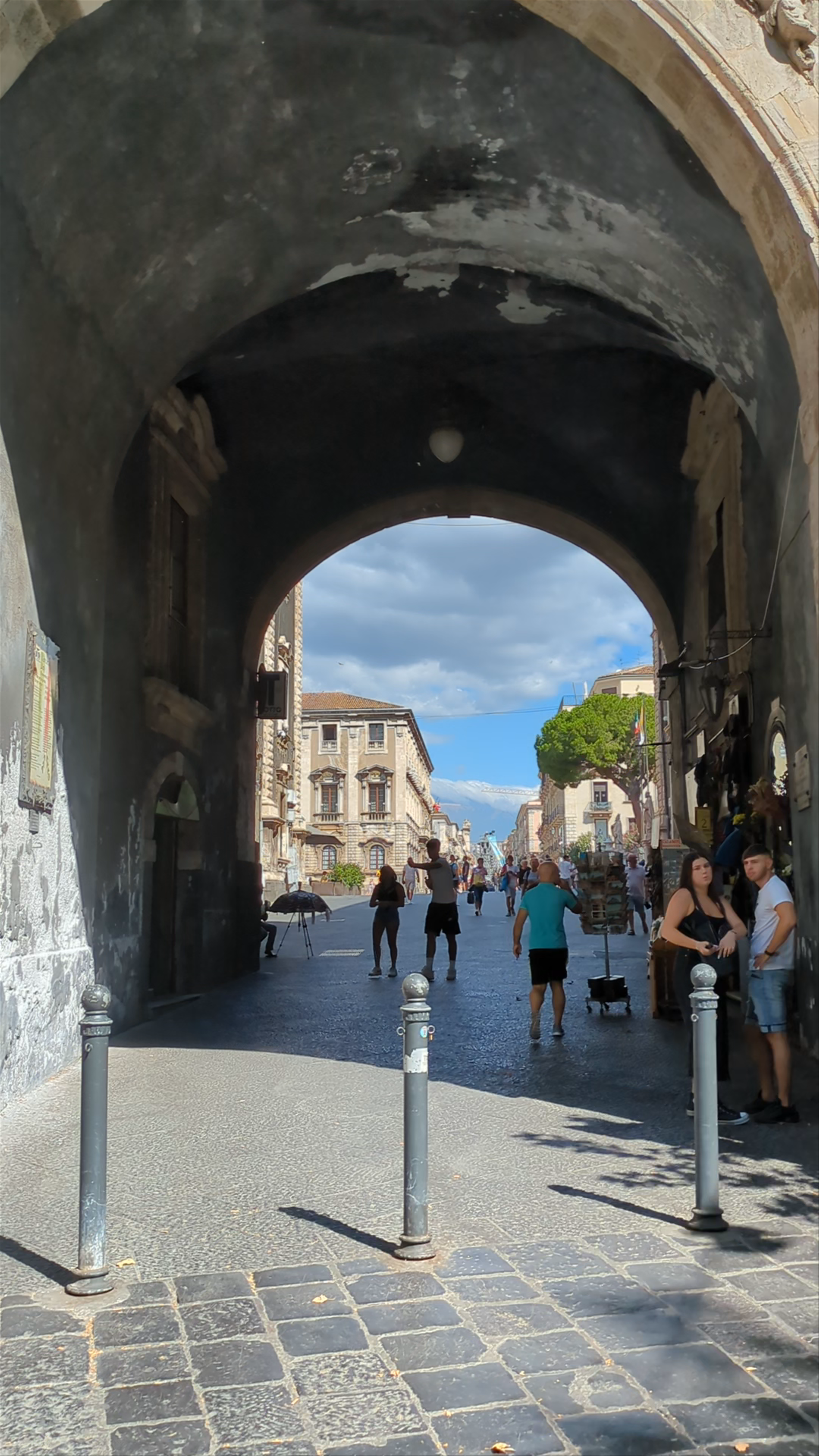 Porta Uzeda