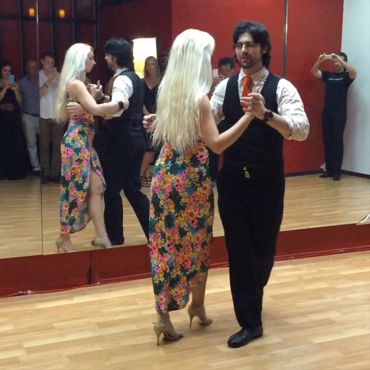Paradise Tango - Bret & Jenny are great instructors. - Performing Arts Near Me - Honolulu, Hawaii