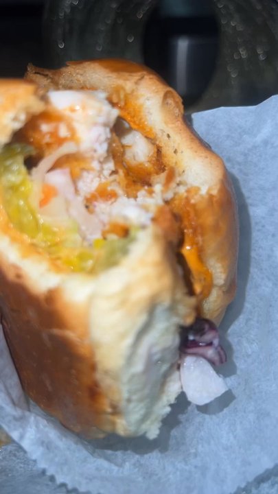 The Halal Zone - Zone Signature Chicken Sandwich - Halal Near Me - Elizabeth, New Jersey