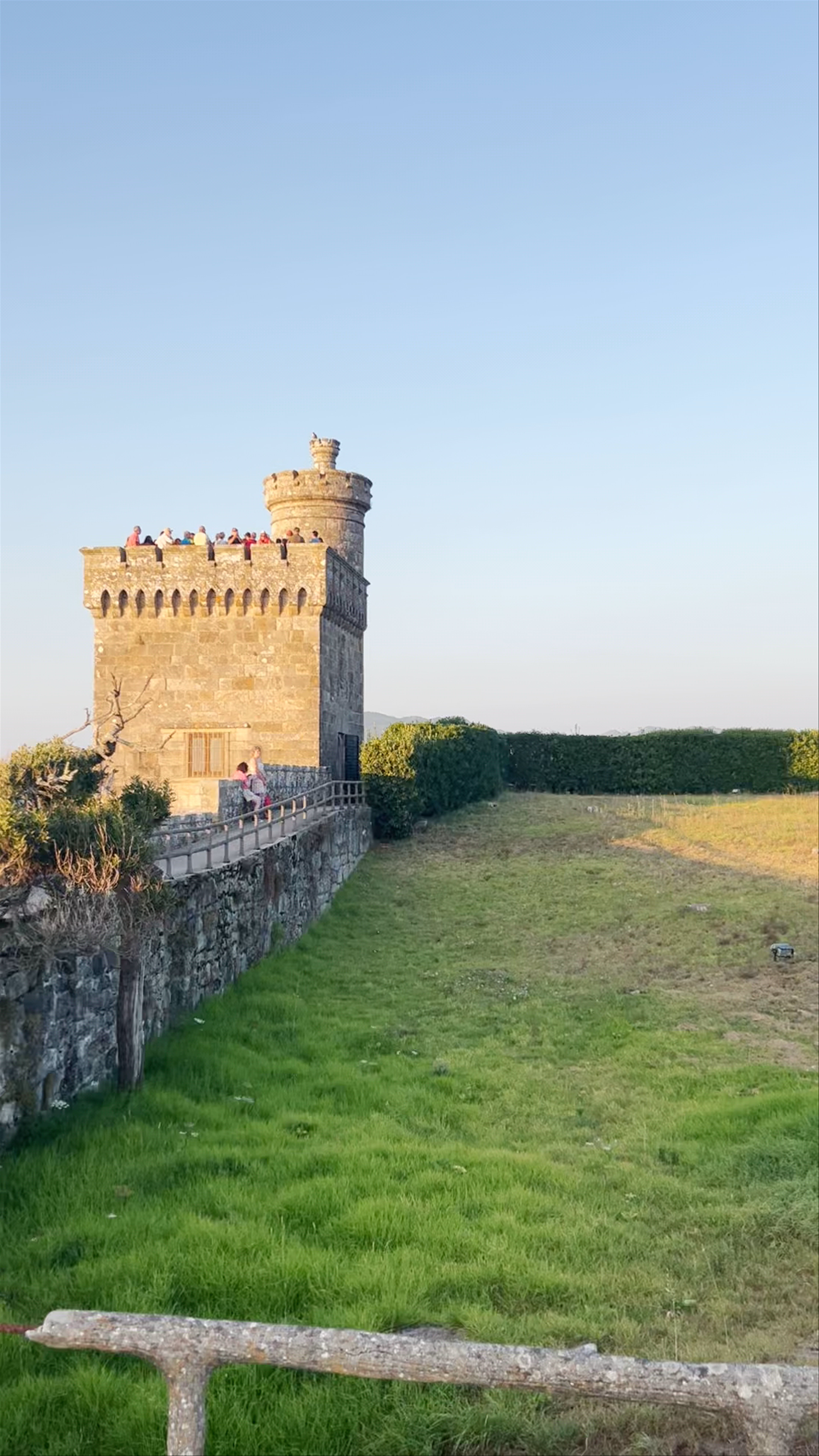 Torre do Príncipe: Historic Coastal Tower in Baiona, Spain
