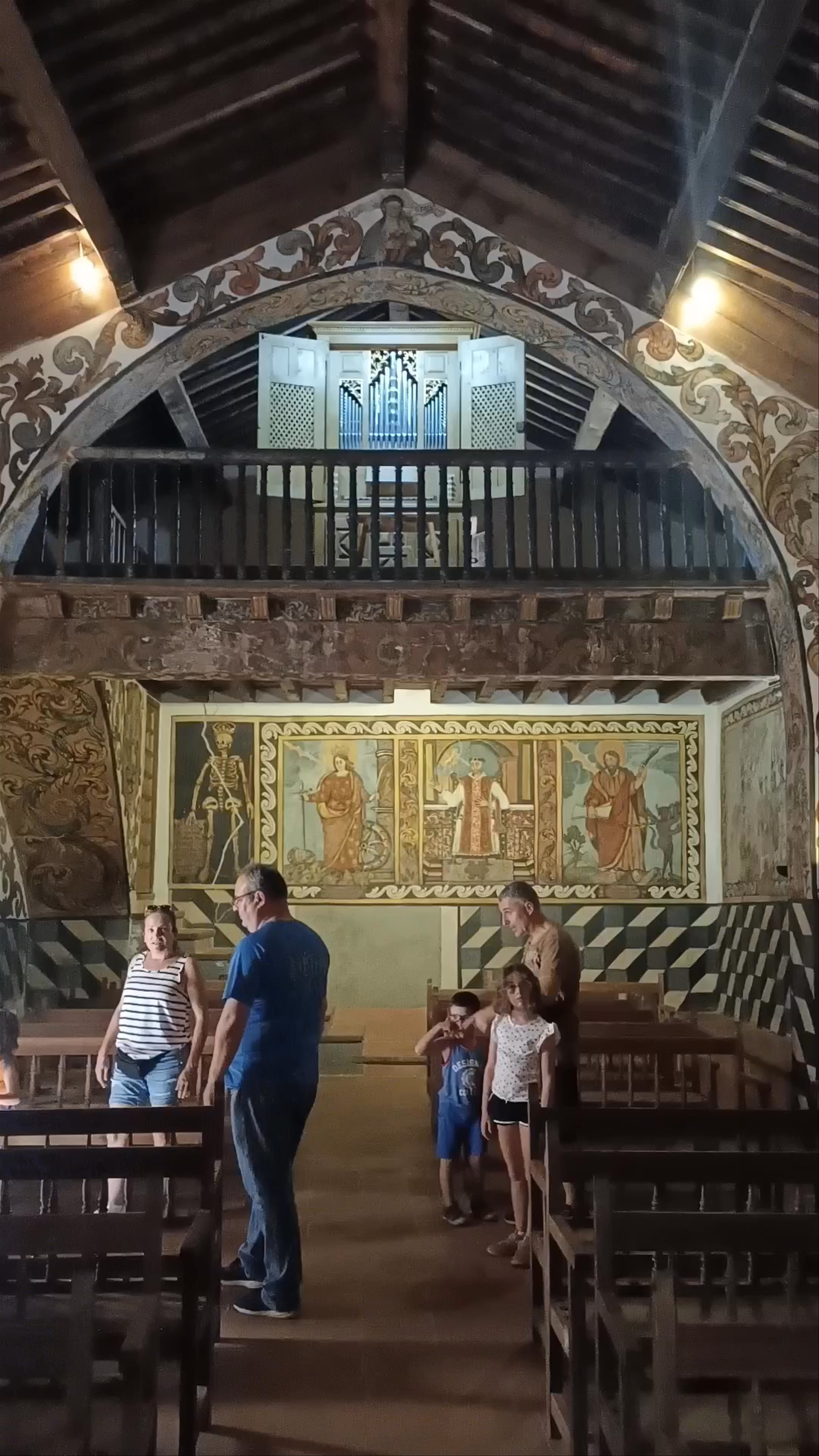 Ermita de Nuestra Señora de Belén: Historic Spanish Chapel in Liétor