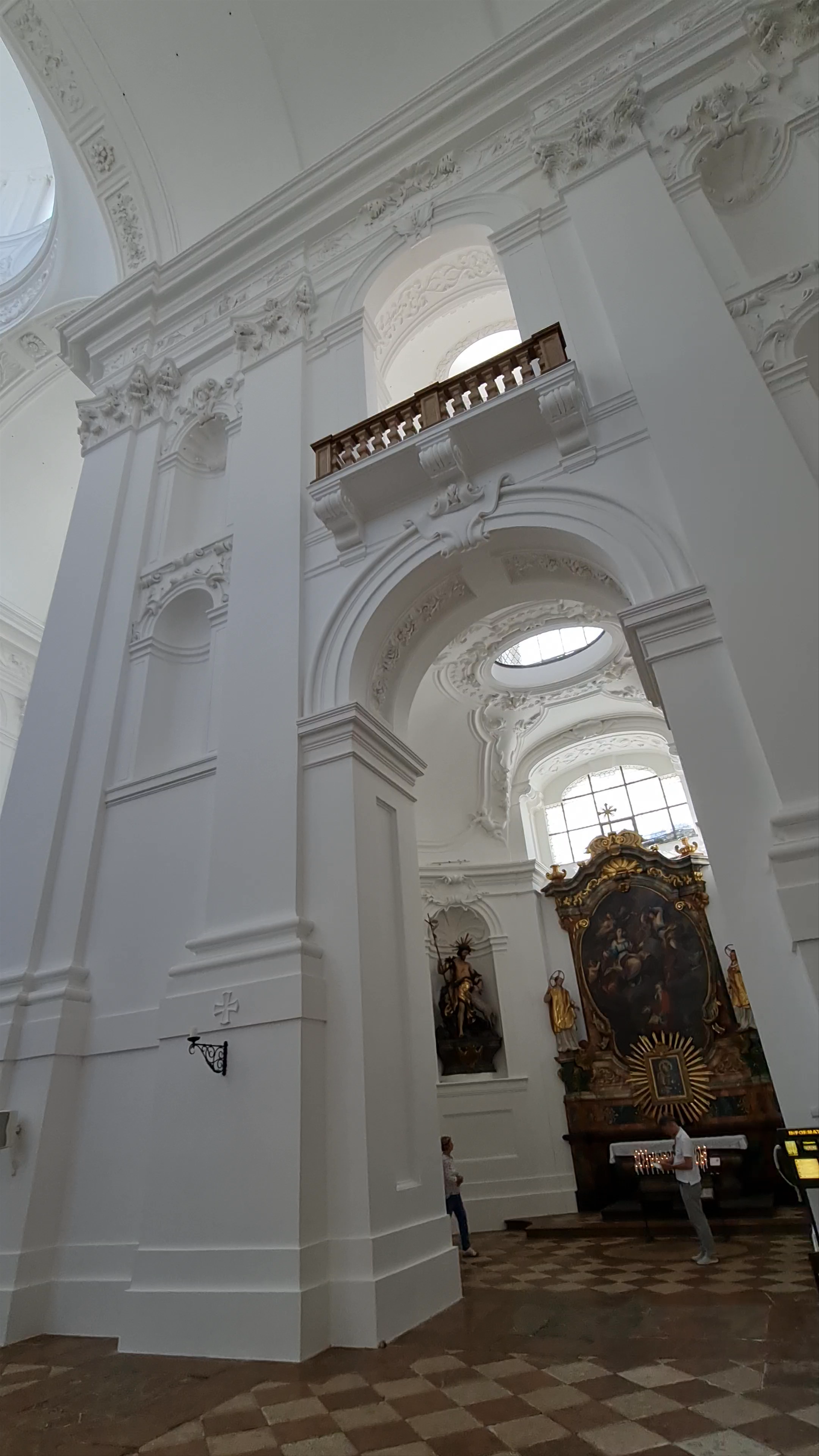 Kollegienkirche Salzburg: Baroque Grandeur and Spiritual Tranquility