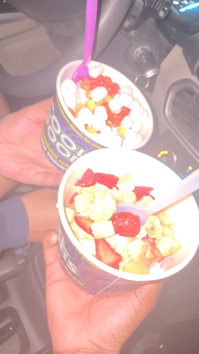 Cool Spoons - Two full bowls of froyo and it was only $14! - Ice Cream & Frozen Yogurt Near Me - Carbondale, Illinois