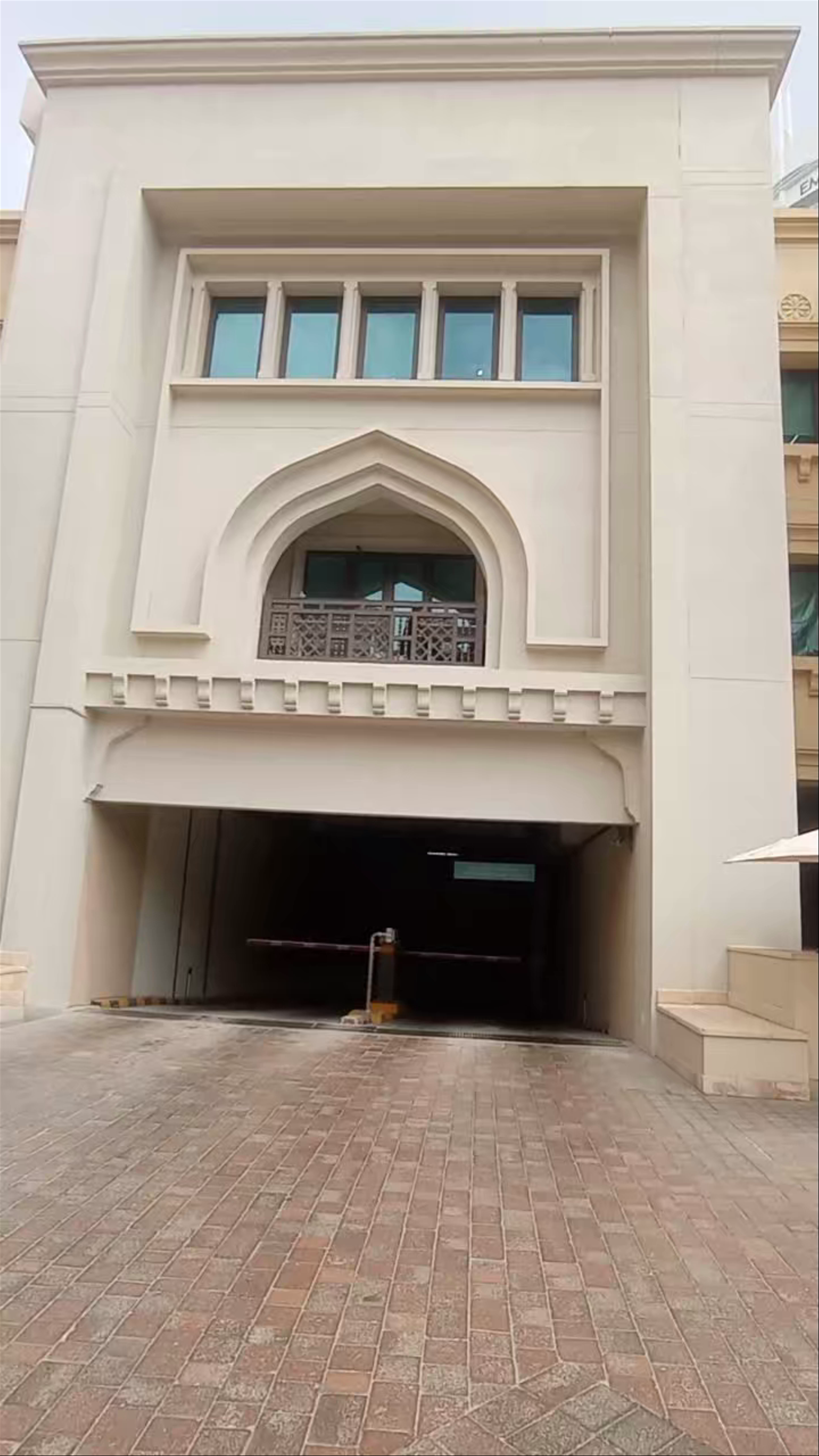 Souk Al Bahar: Timeless Arabian Elegance in Dubai