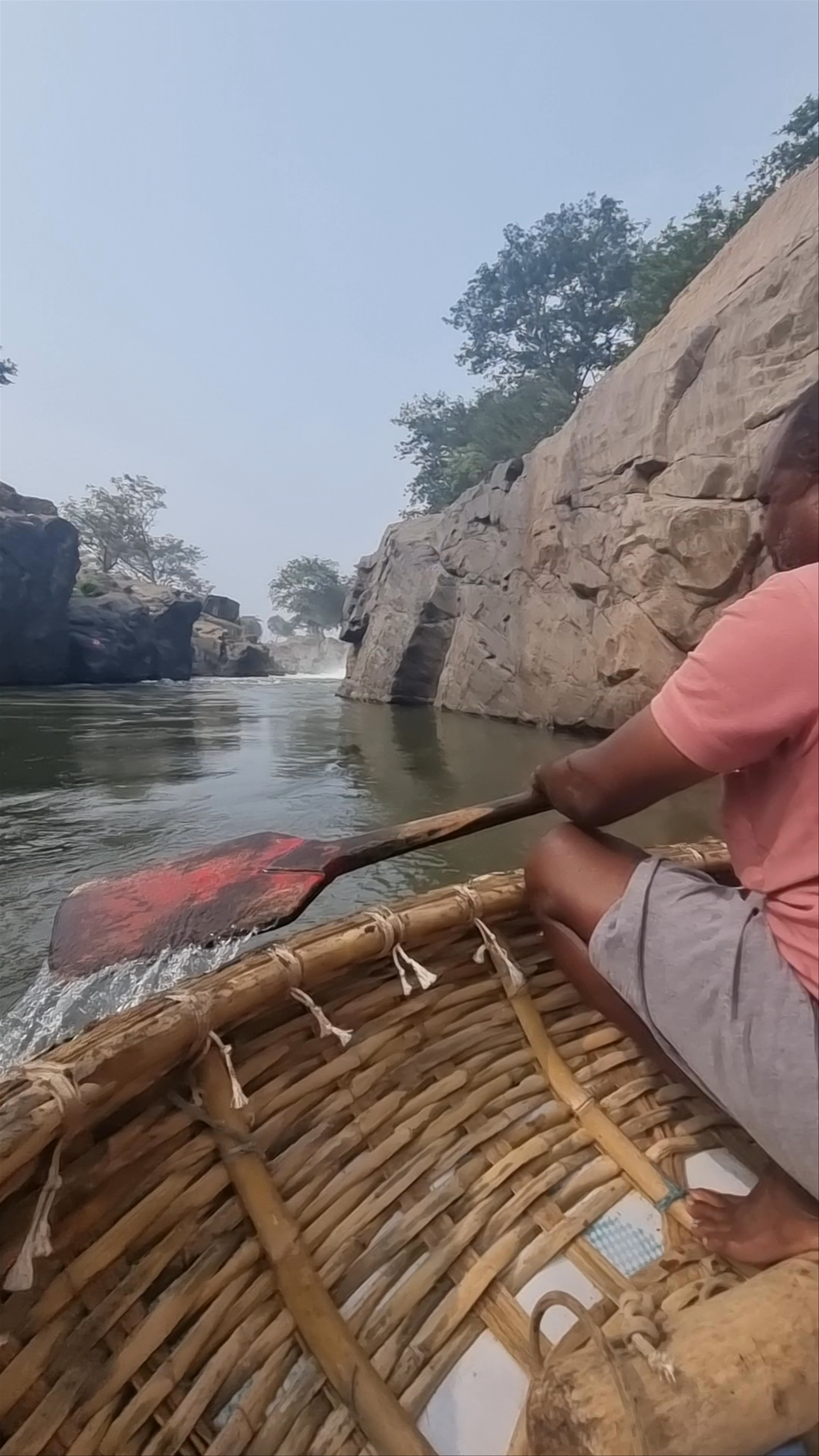 Hogenakkal boatMan