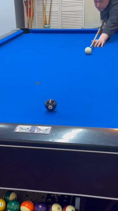Biliardo & Co - Pool Halls Near Me - Niles, Illinois