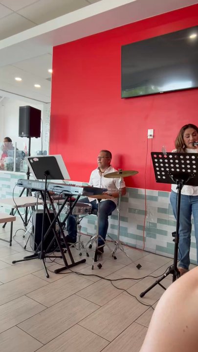 The Peruvian Spot - Live music! Wow! - Peruvian Near Me - San Diego, California