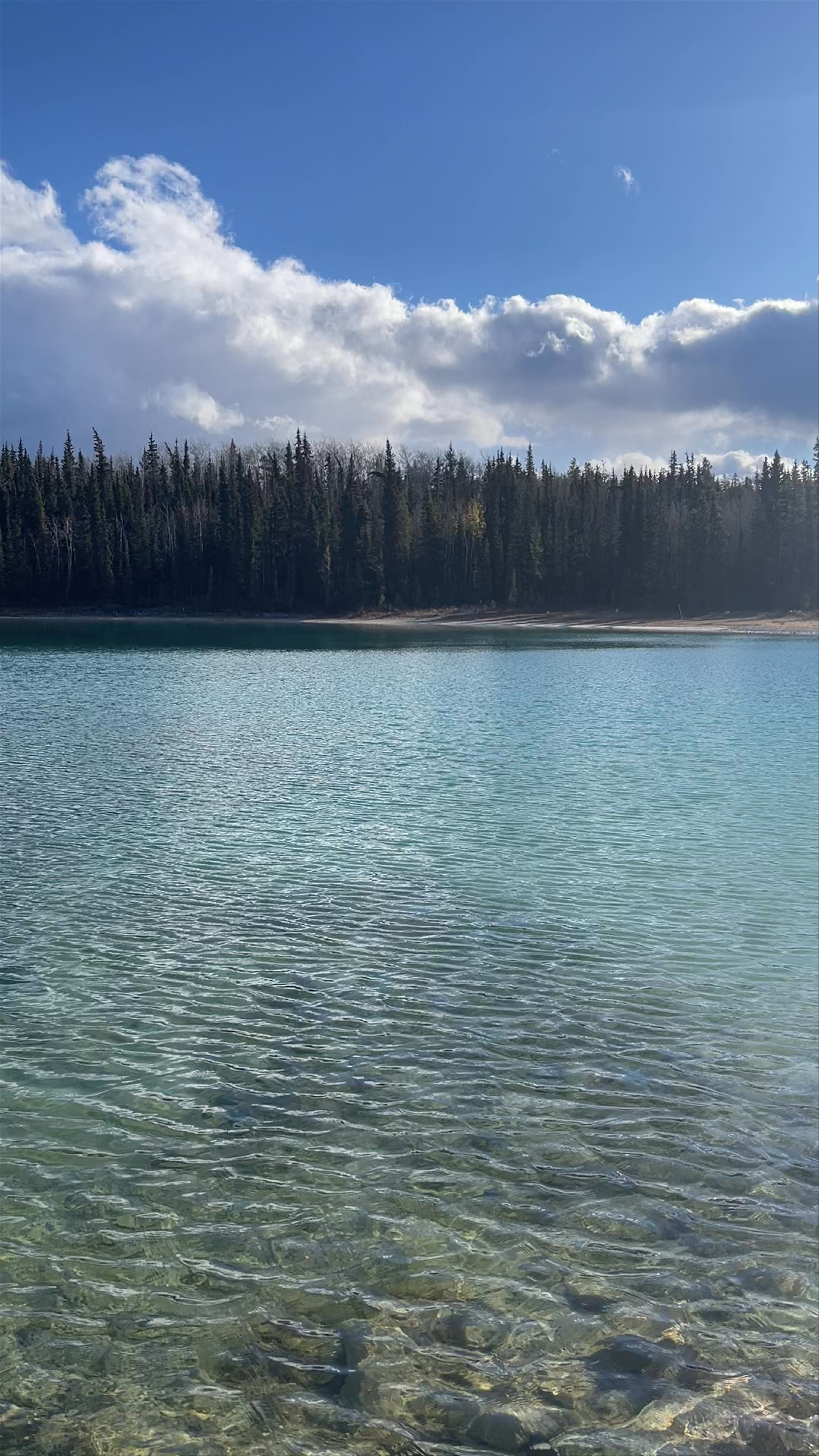 Boya Lake Provincial Park