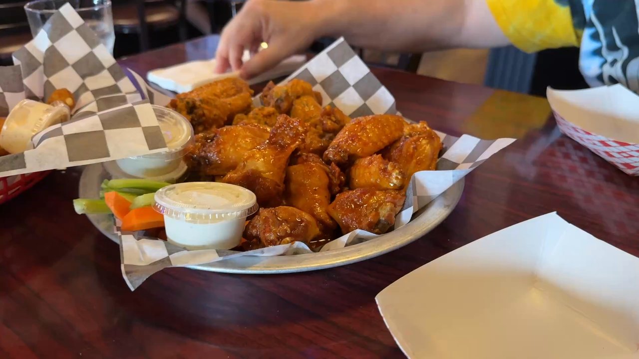 Beck's Chicago - Pubs Near Me - Chicago, Illinois