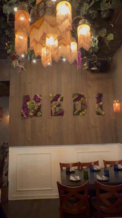 Medi Kitchen & Cocktail - Mediterranean Near Me - Chicago, Illinois