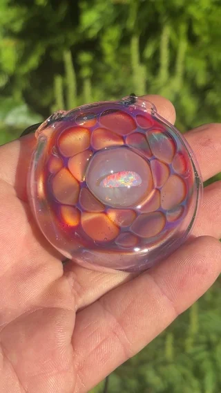 Preview pic of Opal honeycomb pendant