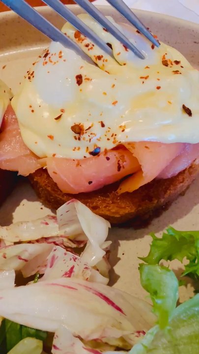 Georgie - Salmon Benedict - New American Near Me - Dallas, Texas