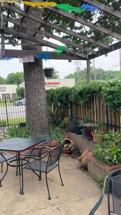 Casa Azul Coffee - Patio space - Coffee & Tea Near Me - Fort Worth, Texas