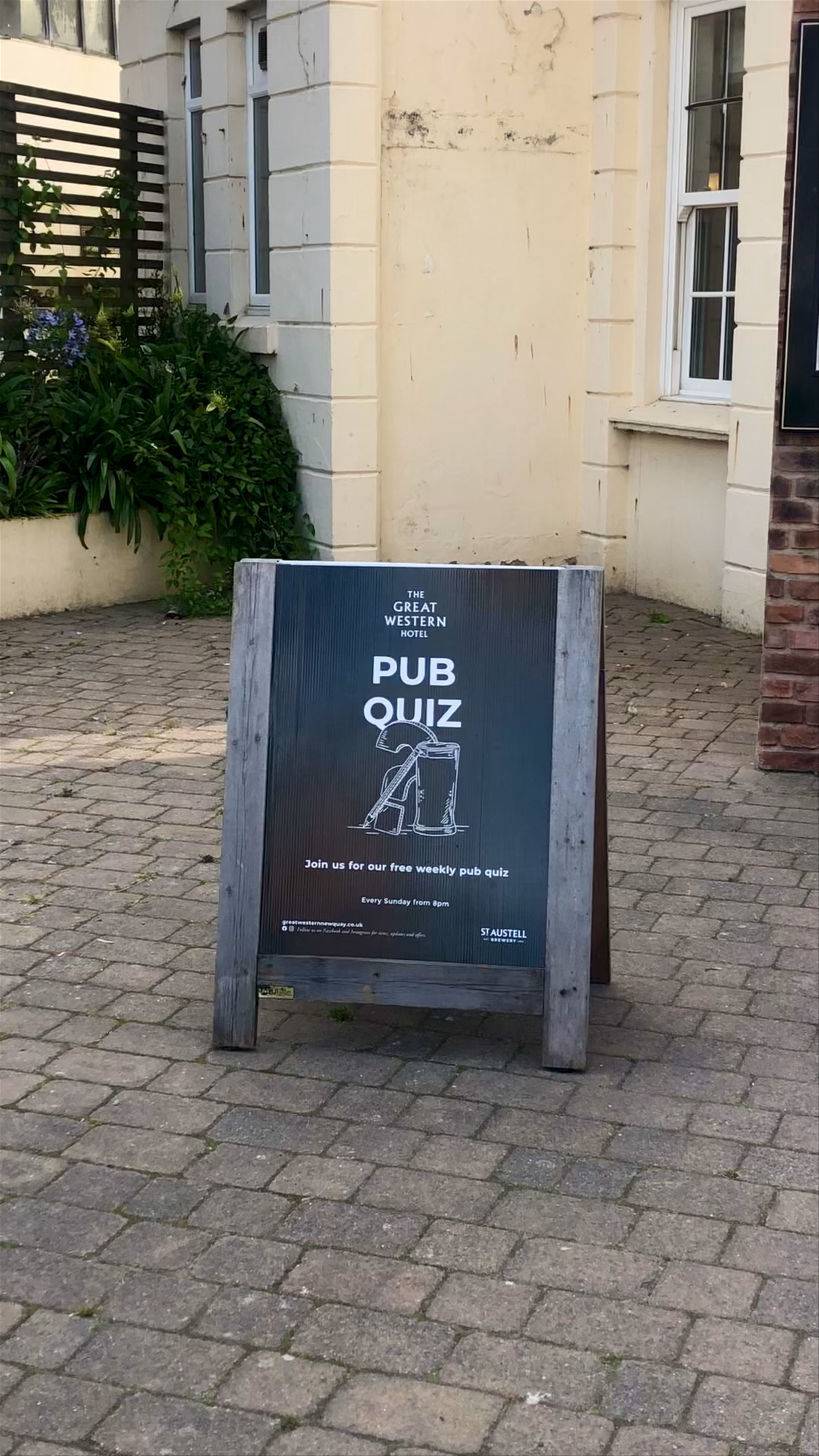 Steam Bar at the Great Western Hotel