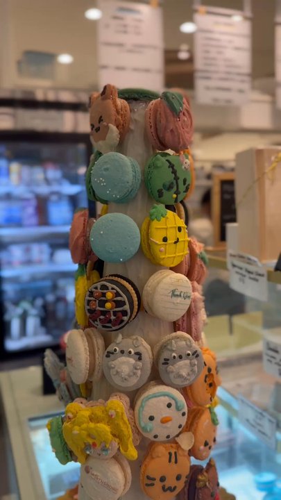 Ohh Macarons - Desserts Near Me - Bothell, Washington