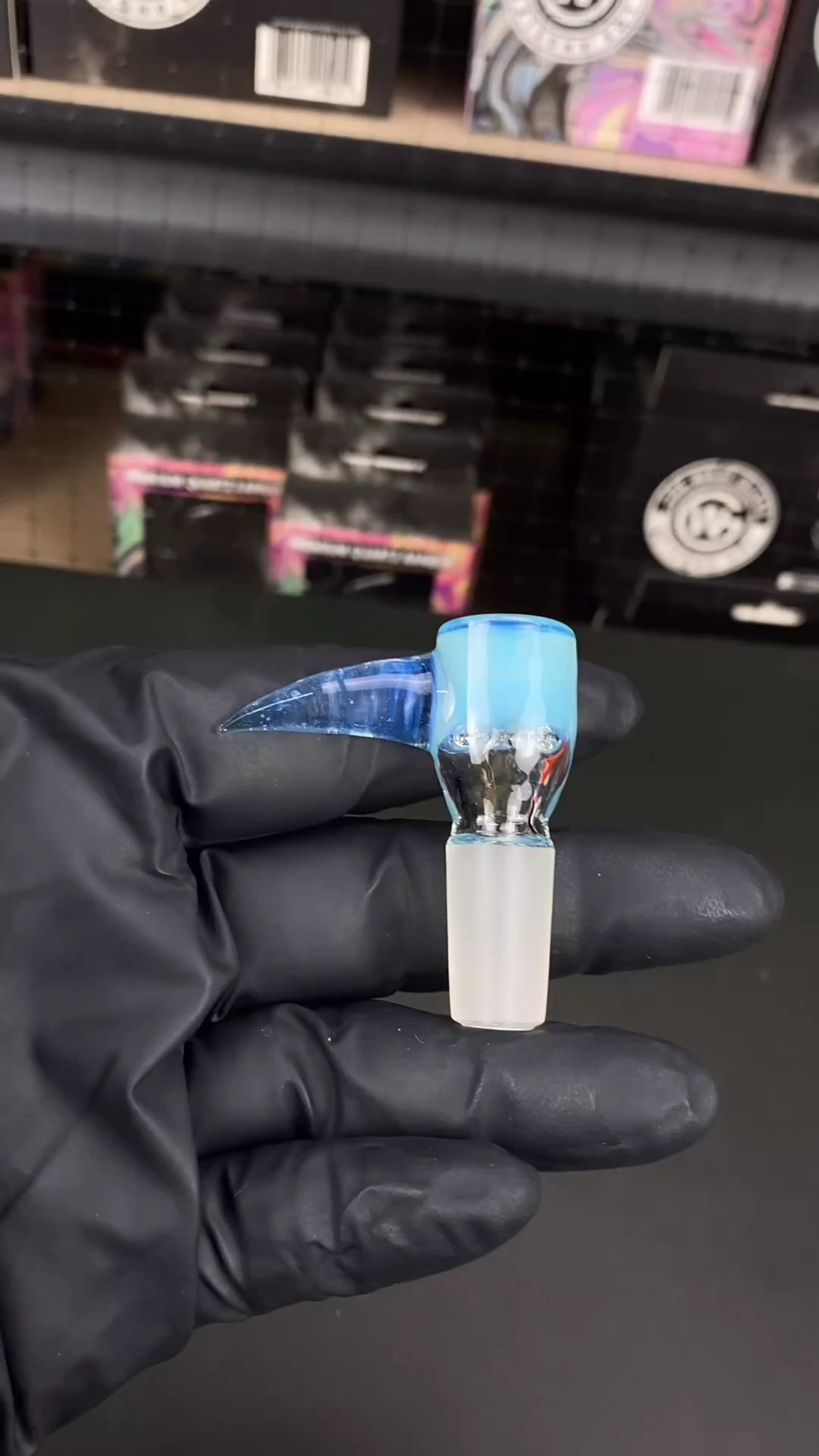 Preview pic of 14mm 4-Hole Glass Bowl Slide by Magizle