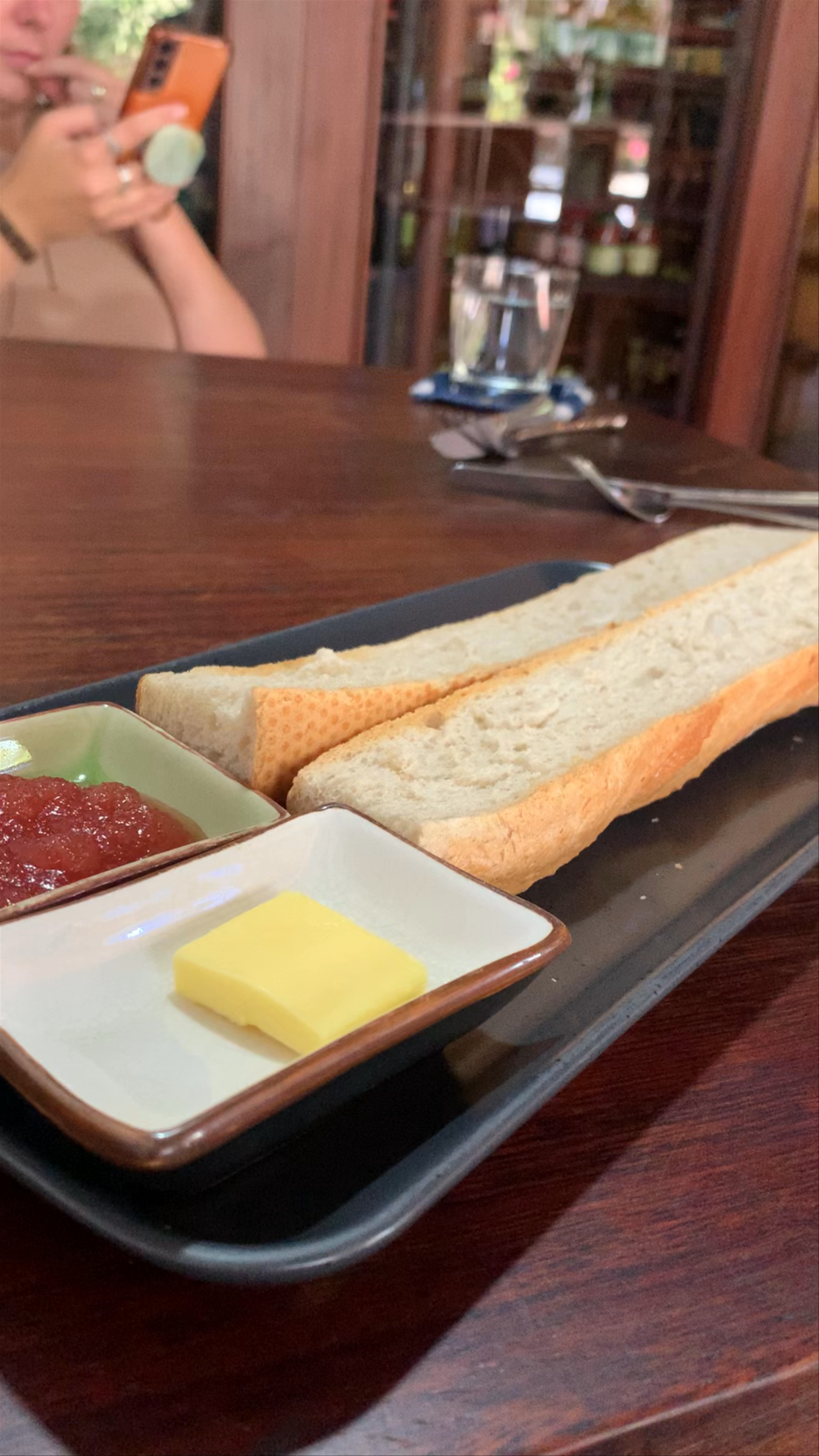 Le Banneton Café French Bakery