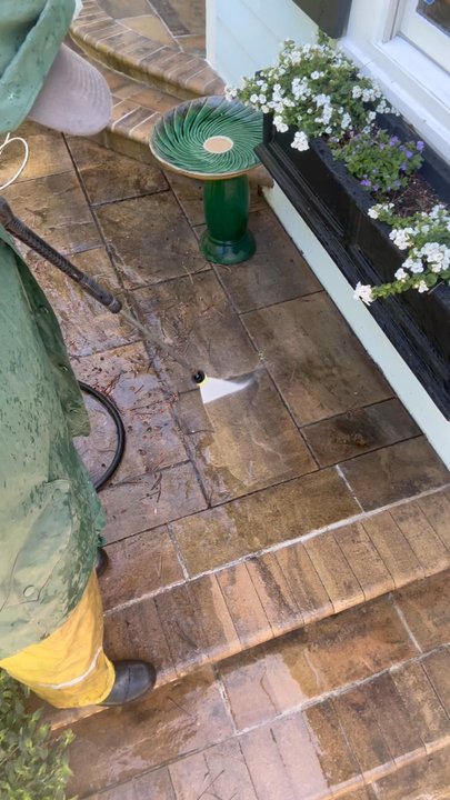 Sea View Window Cleaning - Power Washing your out door surfaces makes a great Impression! - Window Washing Near Me
