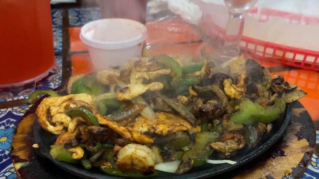 Happy Mexican - Mexican Near Me - Memphis, Tennessee