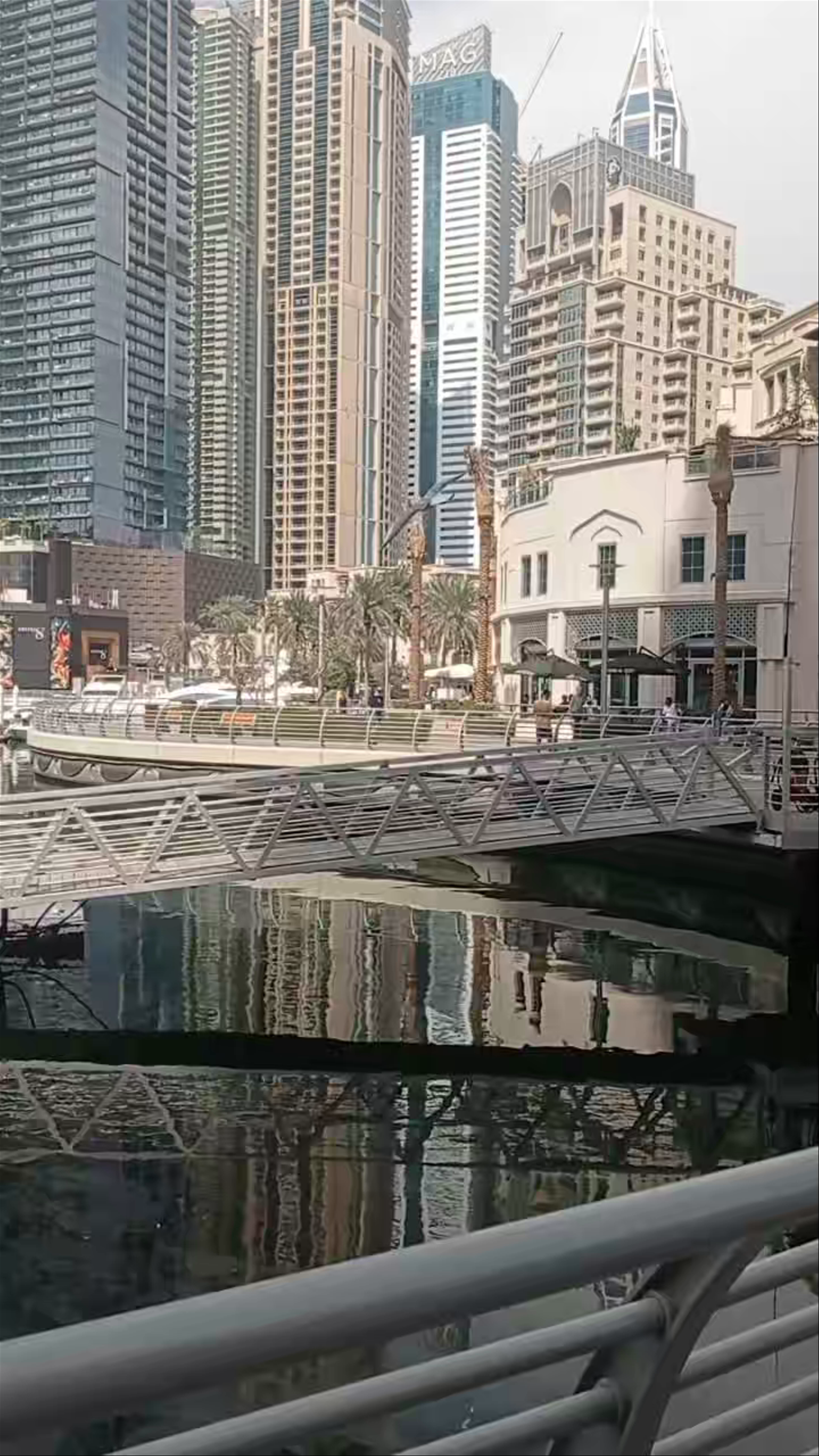 Marina Walk: Urban Oasis in Dubai's Vibrant Waterfront