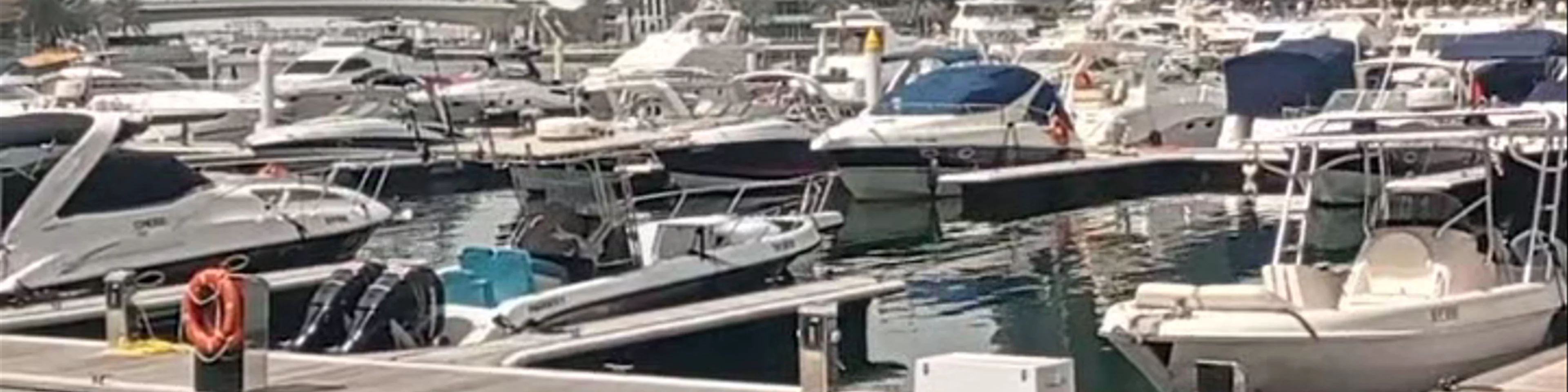Marina Walk - Dubai - United Arab Emirates