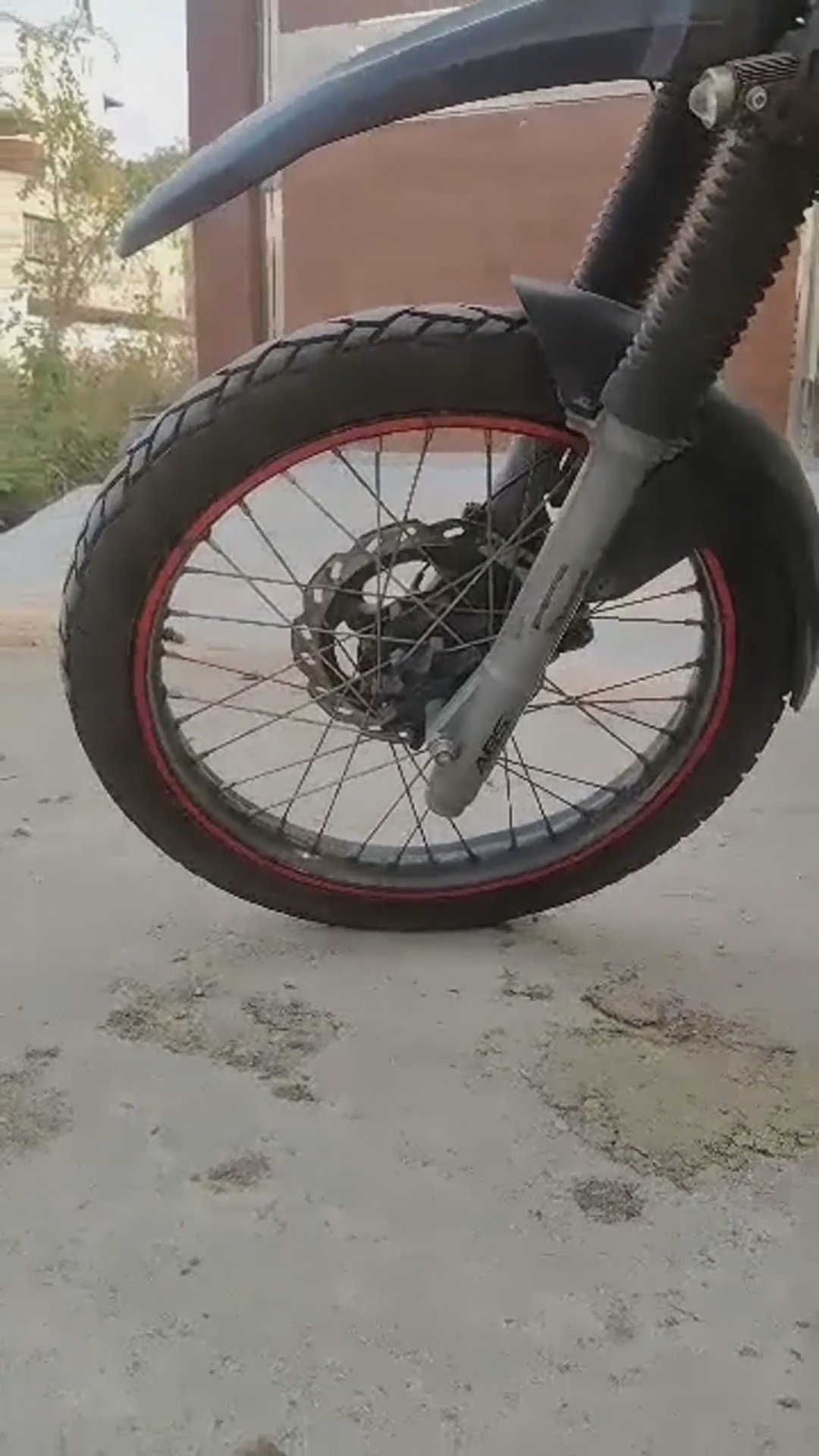 Walk-around video thumbnail