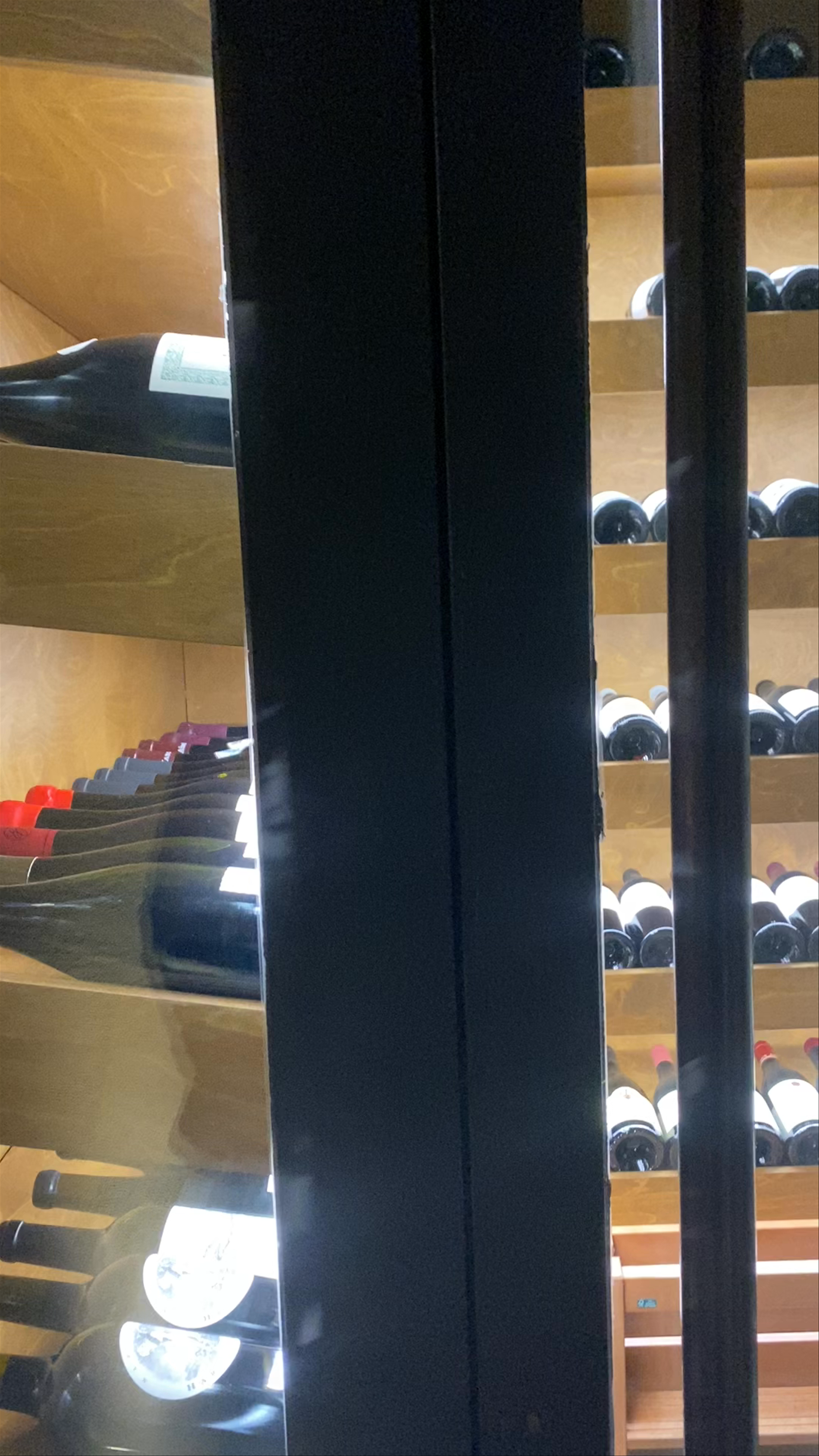 Umiko Restaurante Japonés Fusión: Hidden Wine Cellar Experience in Madrid
