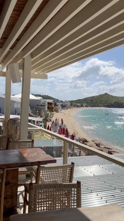 Restaurant Rainbow - Restaurants Near Me - Saint Martin, 81