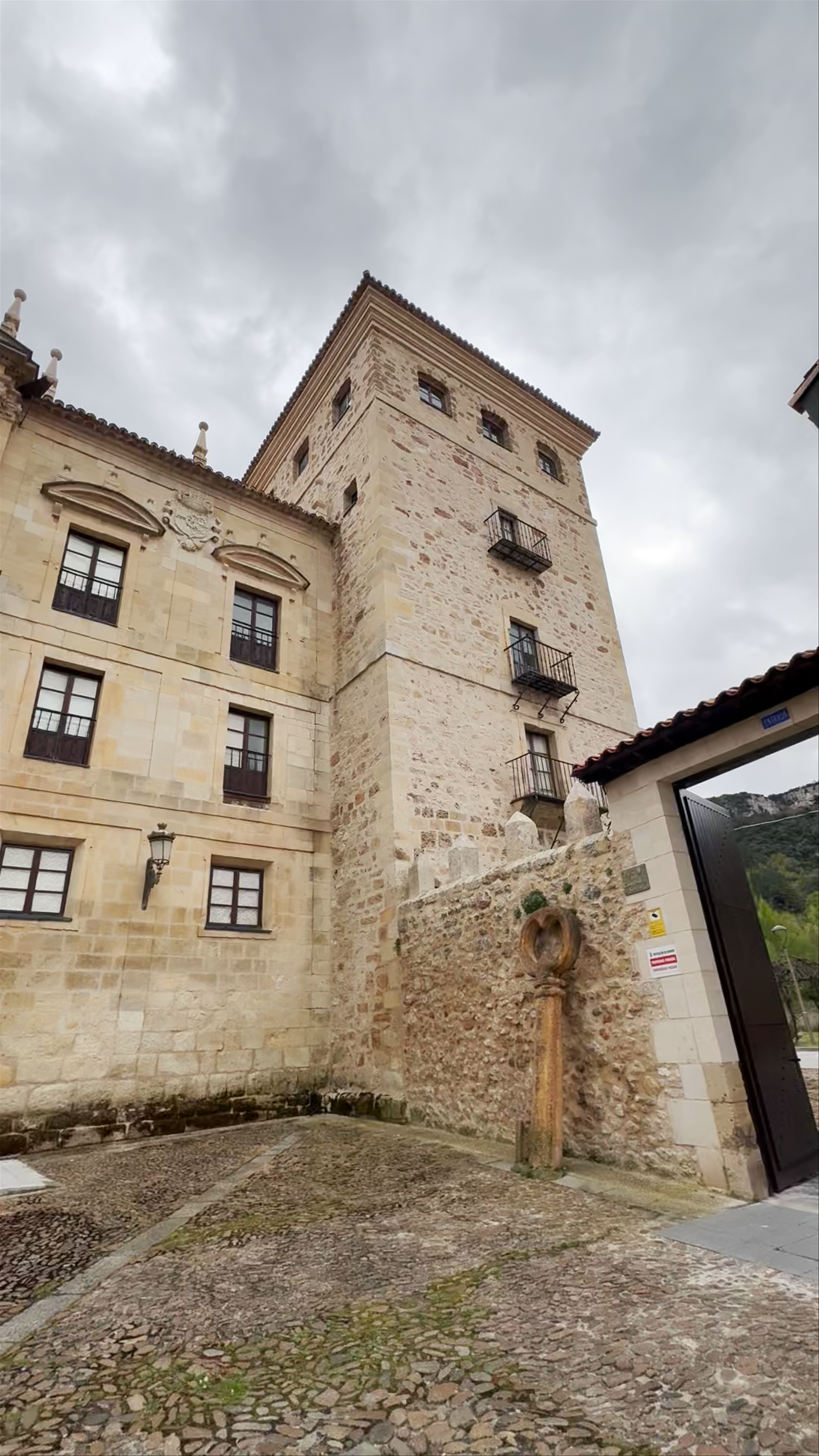 San Salvador de Oña