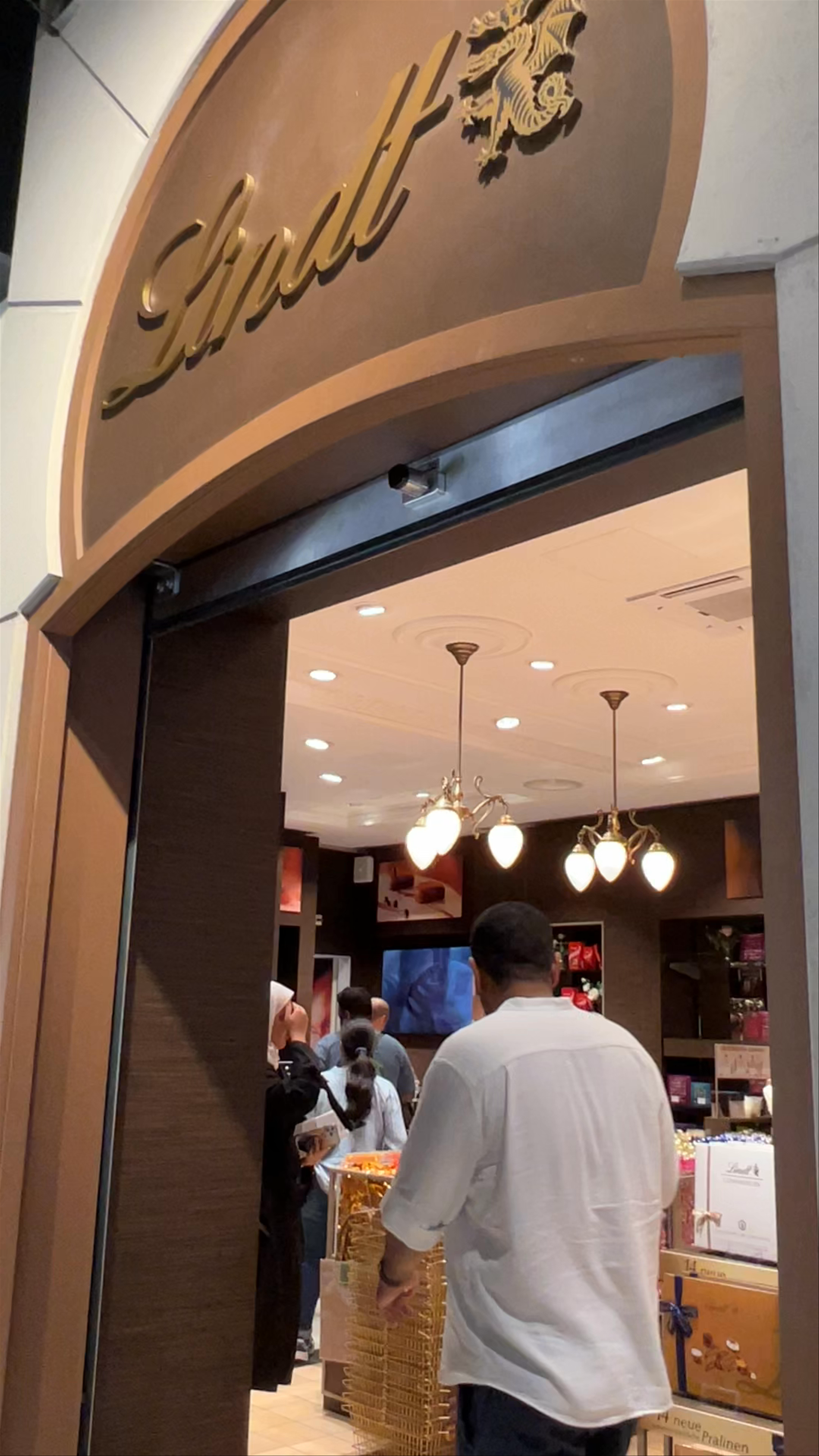 Lindt Chocolate Shop Interlaken