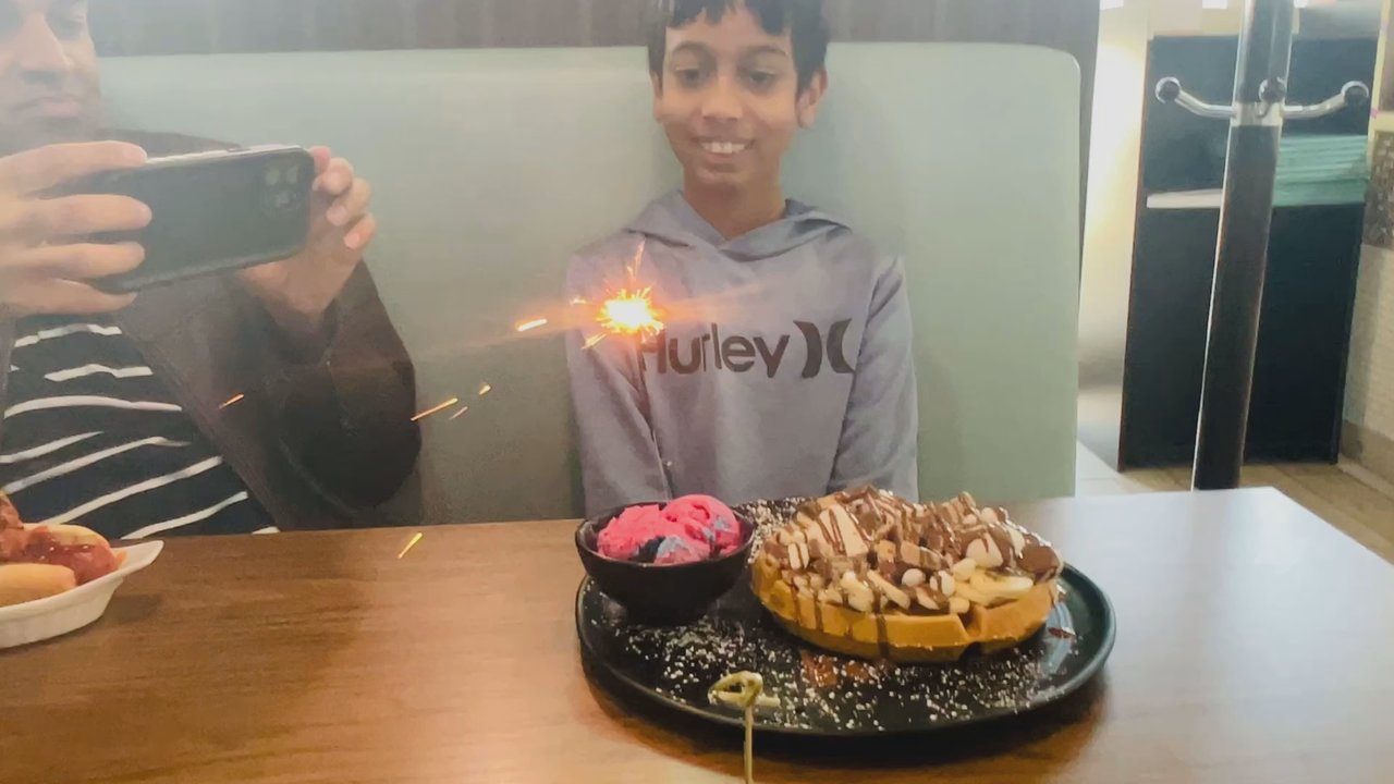 D Spot Dessert Cafe - They gave me a candle for my Bday October 25 - Desserts Near Me - Edmonton, Alberta