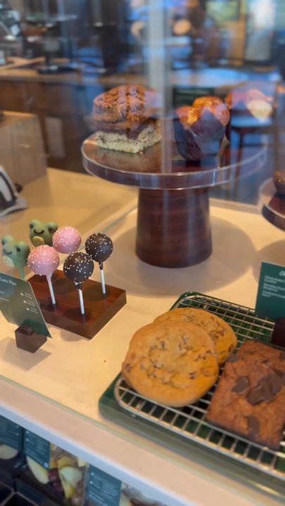 Starbucks - Coffee & Tea Near Me - Fremont, California