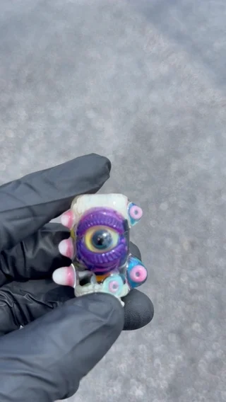 Preview pic of SaltxChunkxSPG Pivot Top