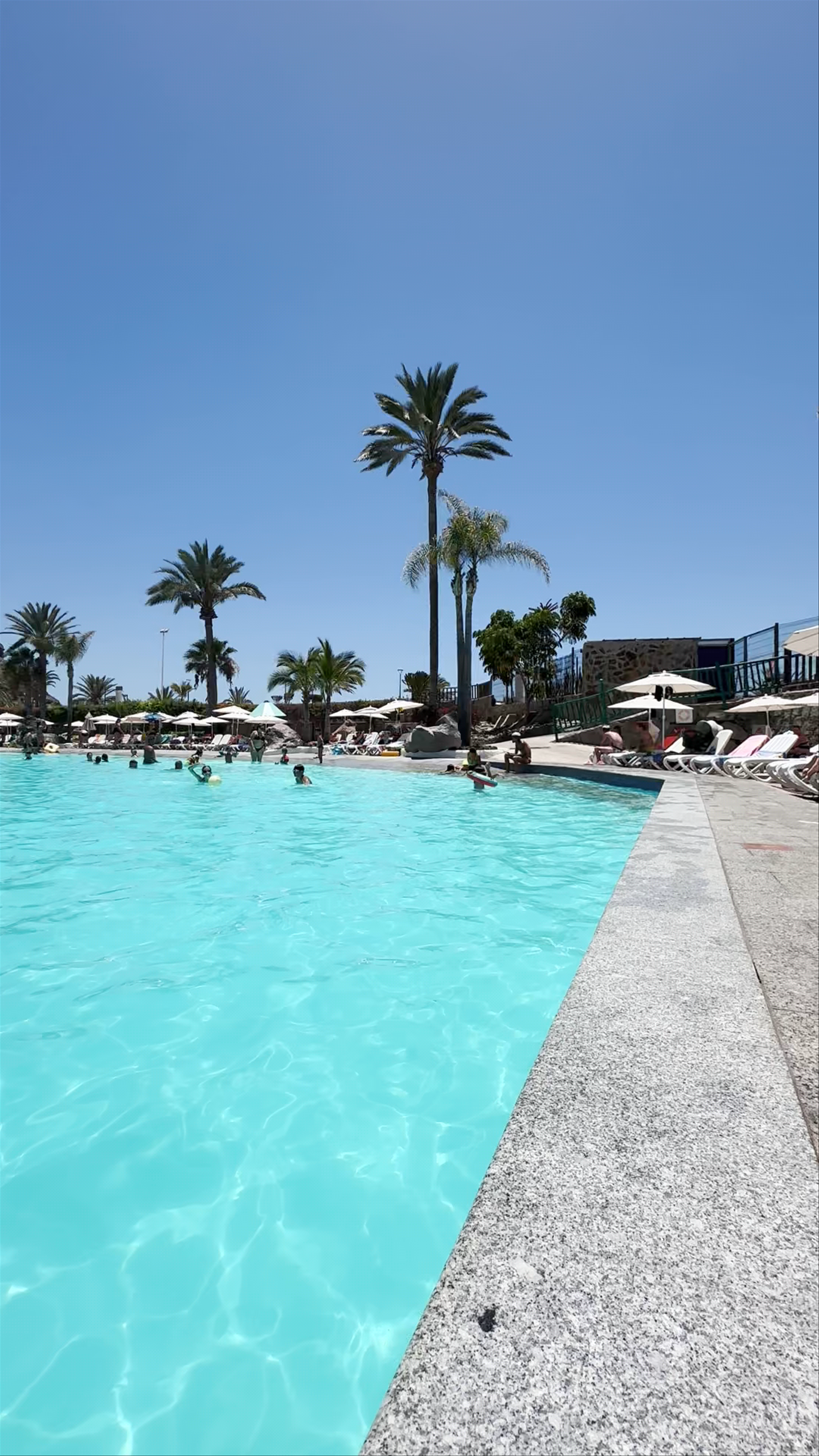 Lago Taurito Water Park: Sun-Drenched Fun in the Canarian Oasis