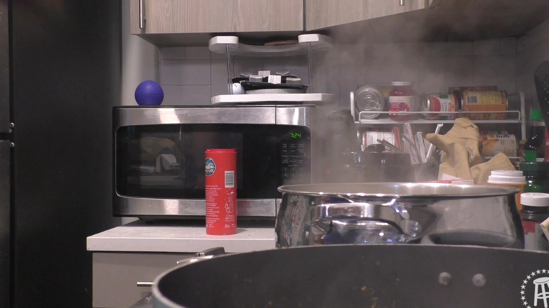 Tank Cooks Chicken Fettucine Alfredo