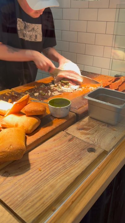 Meat & Bread - Making the porchetta sandwich - Sandwiches Near Me - Vancouver, British Columbia