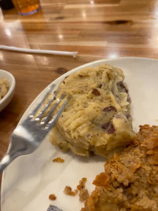 Cotton Patch Cafe - Garlic Mashed Potatoes - American Near Me - Palestine, Texas