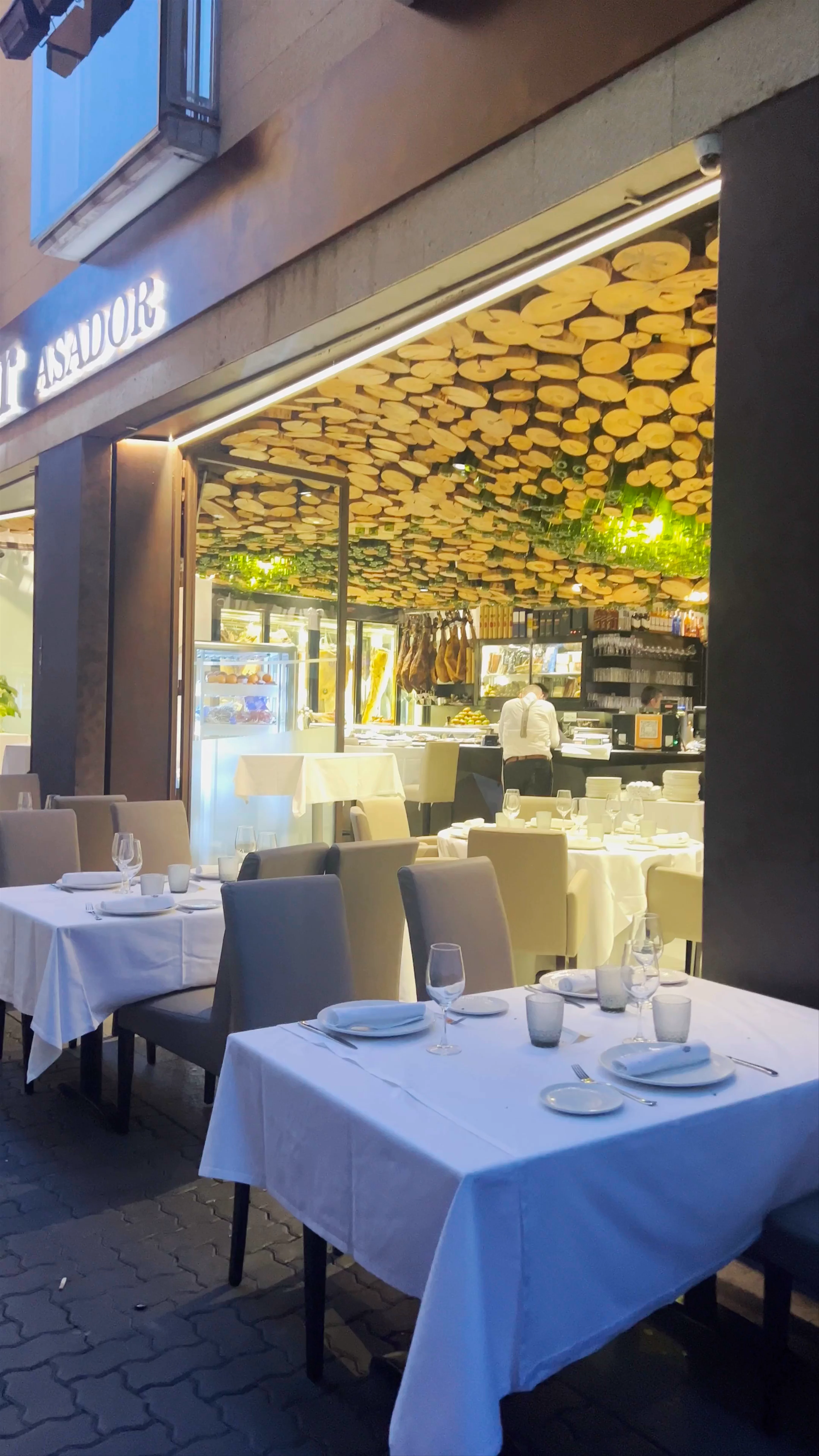 La Pilar Asador